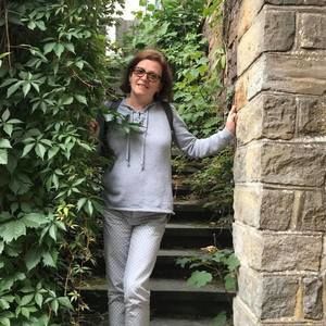 Meet your Posher, Eva